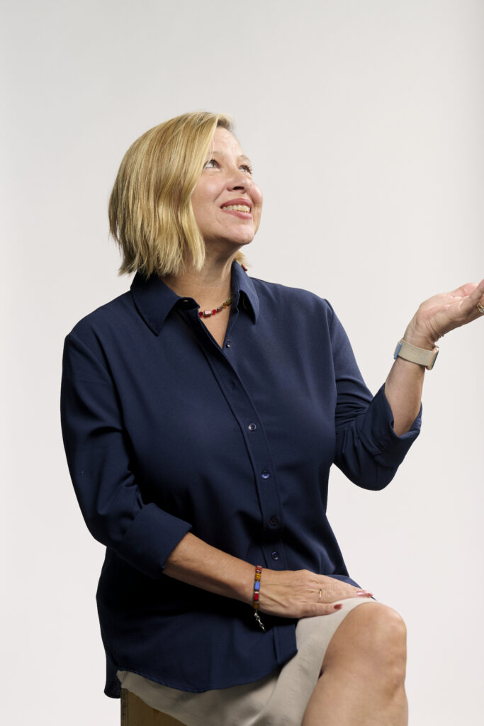 Image of Deborah Damast